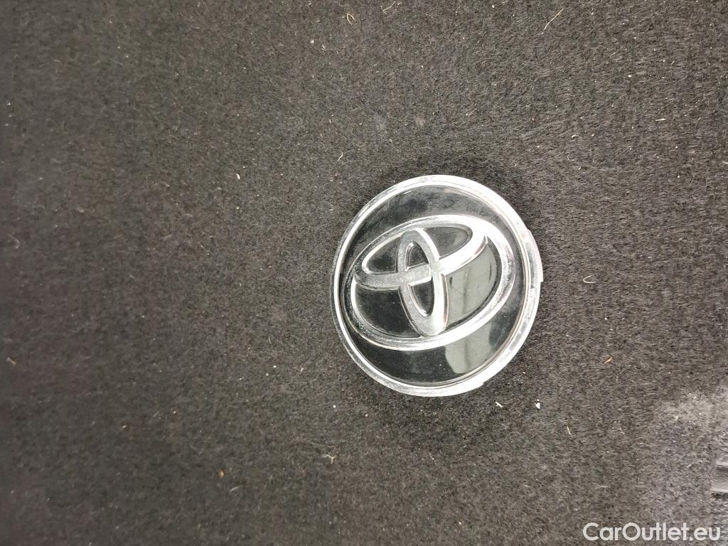  Toyota  Corolla TOYOTA  Touring Sports / 2018 / 5P / Break Hybride 122h Dynamic Business Beyond Zer #25