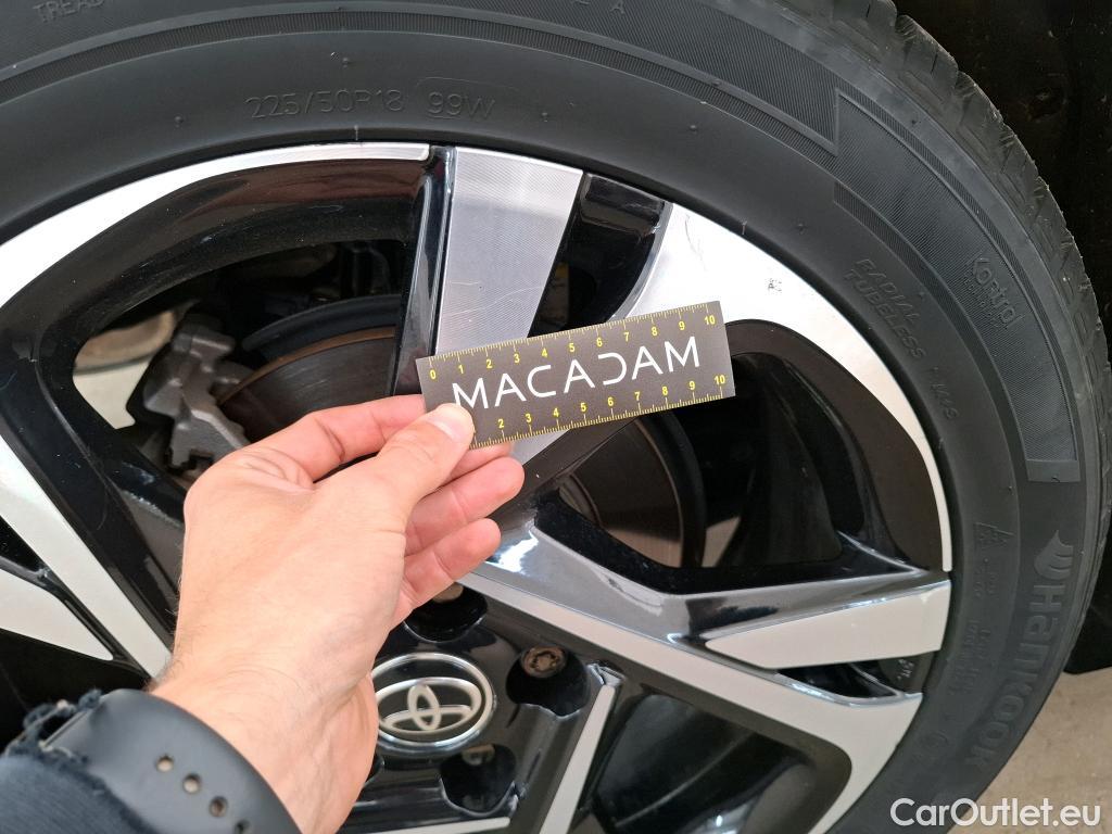  Toyota  C-HR TOYOTA  / 2016 / 5P / SUV 1.8 HYBRIDE 122 EDITION(SP) #64