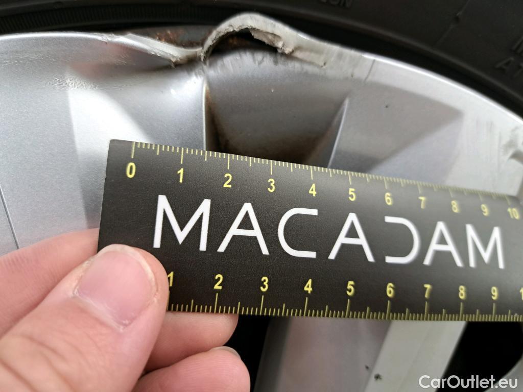  Renault  Megane  IV Berline 5 ptes. Business 1.0 TCe 115CV BVM6 E6d #25