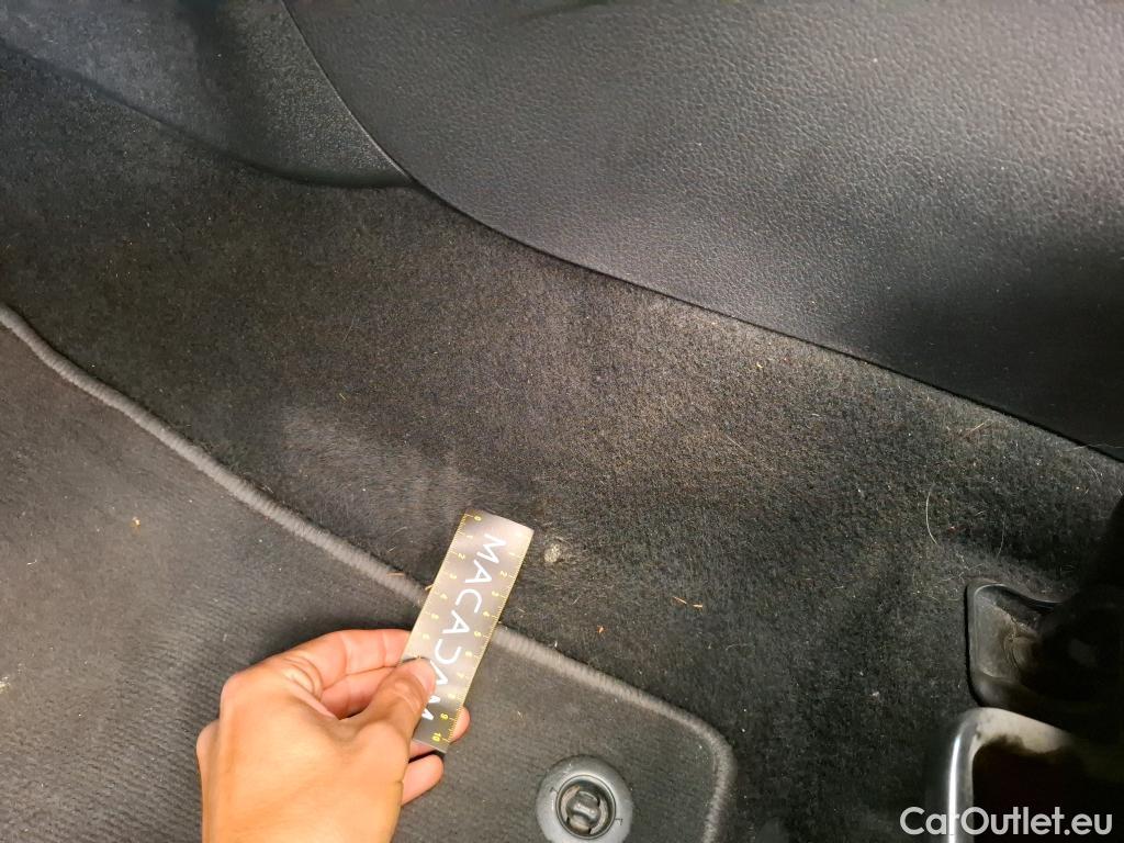  Toyota  C-HR TOYOTA  / 2016 / 5P / SUV 1.8 HYBRIDE 122 EDITION(SP) #20