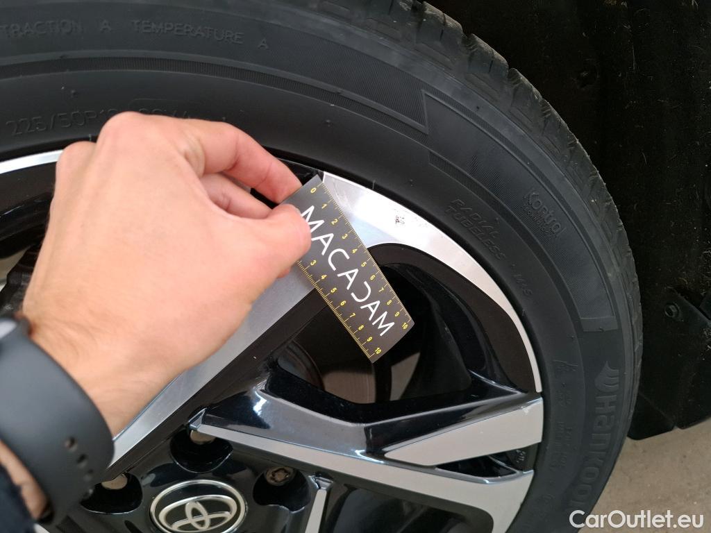  Toyota  C-HR TOYOTA  / 2016 / 5P / SUV 1.8 HYBRIDE 122 EDITION(SP) #63