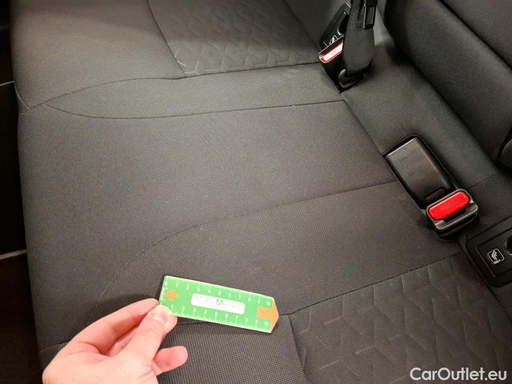  Toyota  Corolla TOYOTA  Touring Sports / 2018 / 5P / Break Hybride 122h Dynamic Business Beyond Zer #21