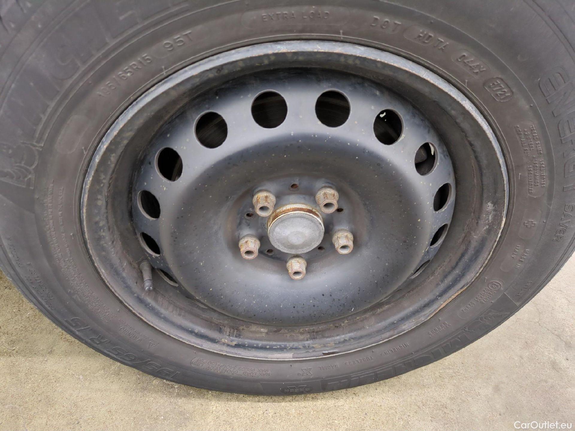  Renault  Kangoo  II Express Maxi Extra (Série Spéciale) 1.5 dCi 95CV BVM6 E6dT #10