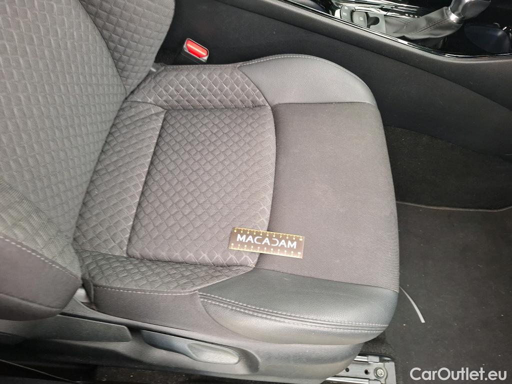  Toyota  C-HR TOYOTA  / 2016 / 5P / SUV 1.8 HYBRIDE 122 EDITION(SP) #40