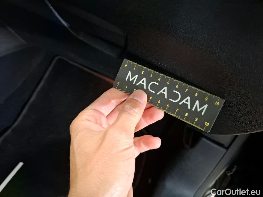  Peugeot  208  Allure Business 1.2 PureTech 110CV BVM6 E6dT #28