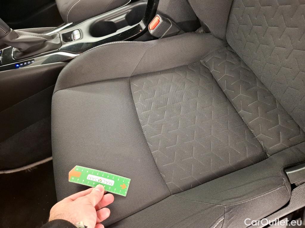  Toyota  Corolla TOYOTA  Touring Sports / 2018 / 5P / Break Hybride 122h Dynamic Business Beyond Zer #19