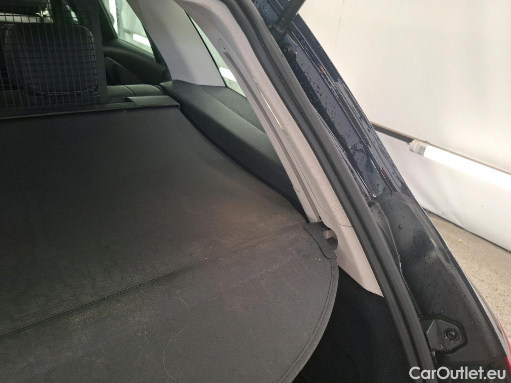  Mercedes  C-Klasse MERCEDES-BENZ Classe C Break 5p Break C 200 Business Line #15