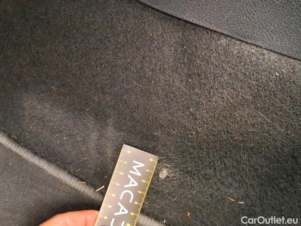  Toyota  C-HR TOYOTA  / 2016 / 5P / SUV 1.8 HYBRIDE 122 EDITION(SP) #21