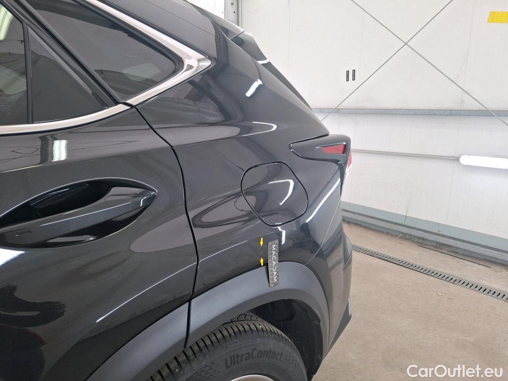  Lexus  NX LEXUS  / 2017 / 5P / SUV 2.5 300H Luxe 4WD AUTO #22