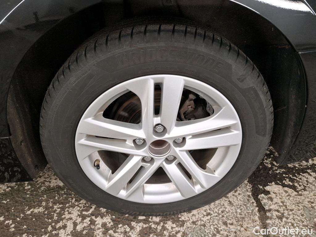  Toyota  Corolla TOYOTA  Touring Sports / 2018 / 5P / Break Hybride 122h Dynamic Business Beyond Zer #13