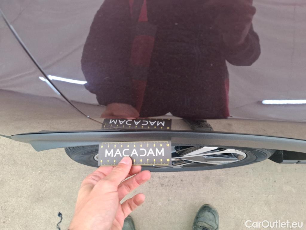  Toyota  C-HR TOYOTA  / 2016 / 5P / SUV 1.8 HYBRIDE 122 EDITION(SP) #48