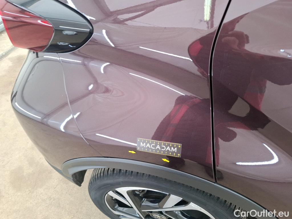  Toyota  C-HR TOYOTA  / 2016 / 5P / SUV 1.8 HYBRIDE 122 EDITION(SP) #67