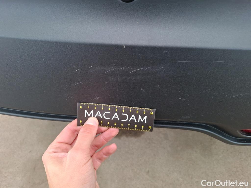  Toyota  C-HR TOYOTA  / 2016 / 5P / SUV 1.8 HYBRIDE 122 EDITION(SP) #70