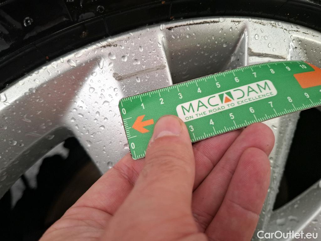  Mercedes  C-Klasse MERCEDES-BENZ Classe C Break 5p Break C 200 Business Line #10