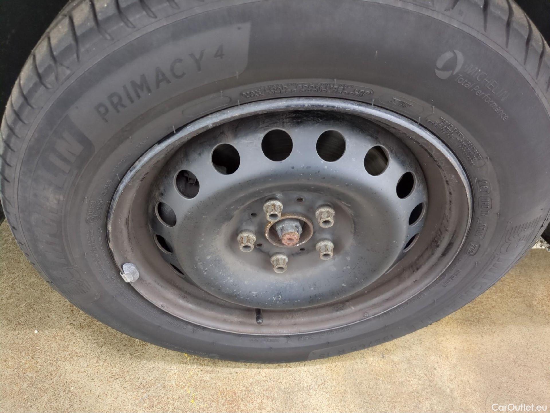  Renault  Kangoo  II Express Maxi Extra (Série Spéciale) 1.5 dCi 95CV BVM6 E6dT #9