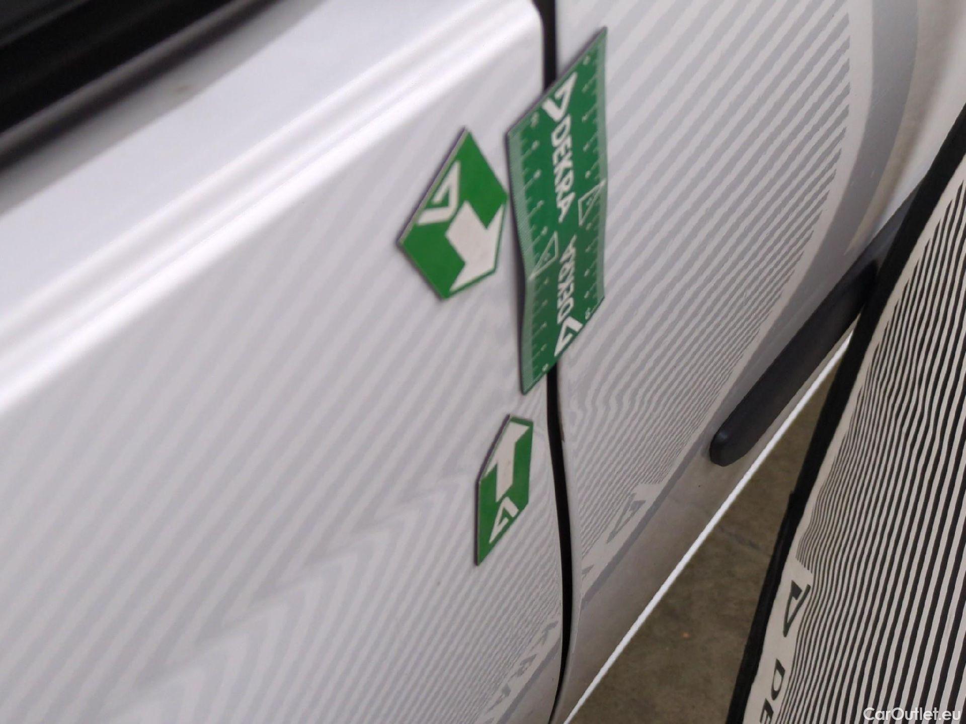  Renault  Kangoo  II Express Maxi Extra (Série Spéciale) 1.5 dCi 95CV BVM6 E6dT #15