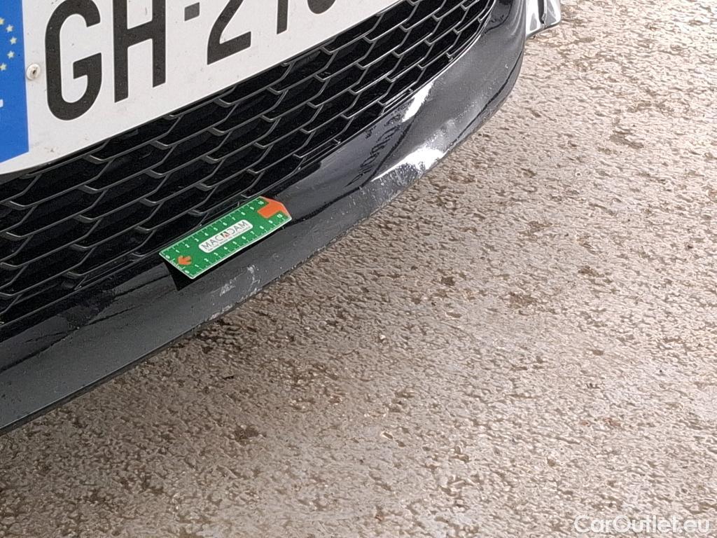  Toyota  Corolla TOYOTA  Touring Sports / 2018 / 5P / Break Hybride 122h Dynamic Business Beyond Zer #3