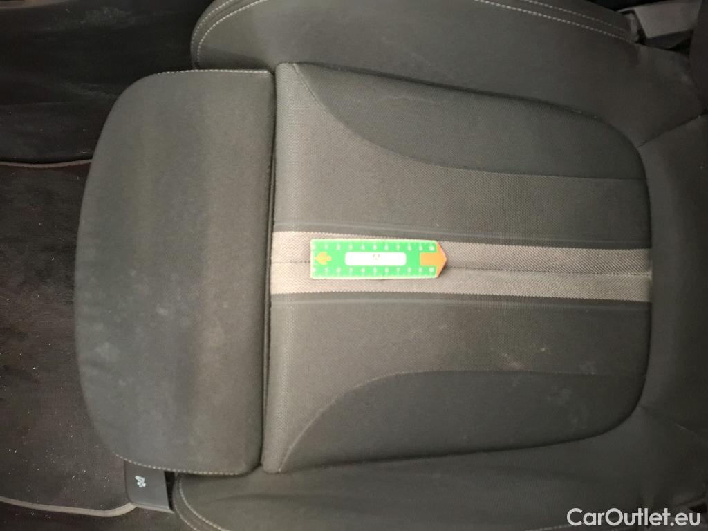  Bmw  X2 Série  xDrive 25 e Business Design 1.5 220CV BVA6 E6d #18