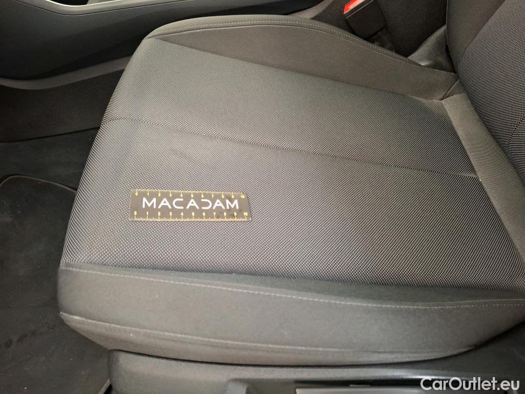  Audi  Q3 AUDI  / 2018 / 5P / SUV 35 TFSI 150 MHEV S TRONIC BUSINESS LINE #15