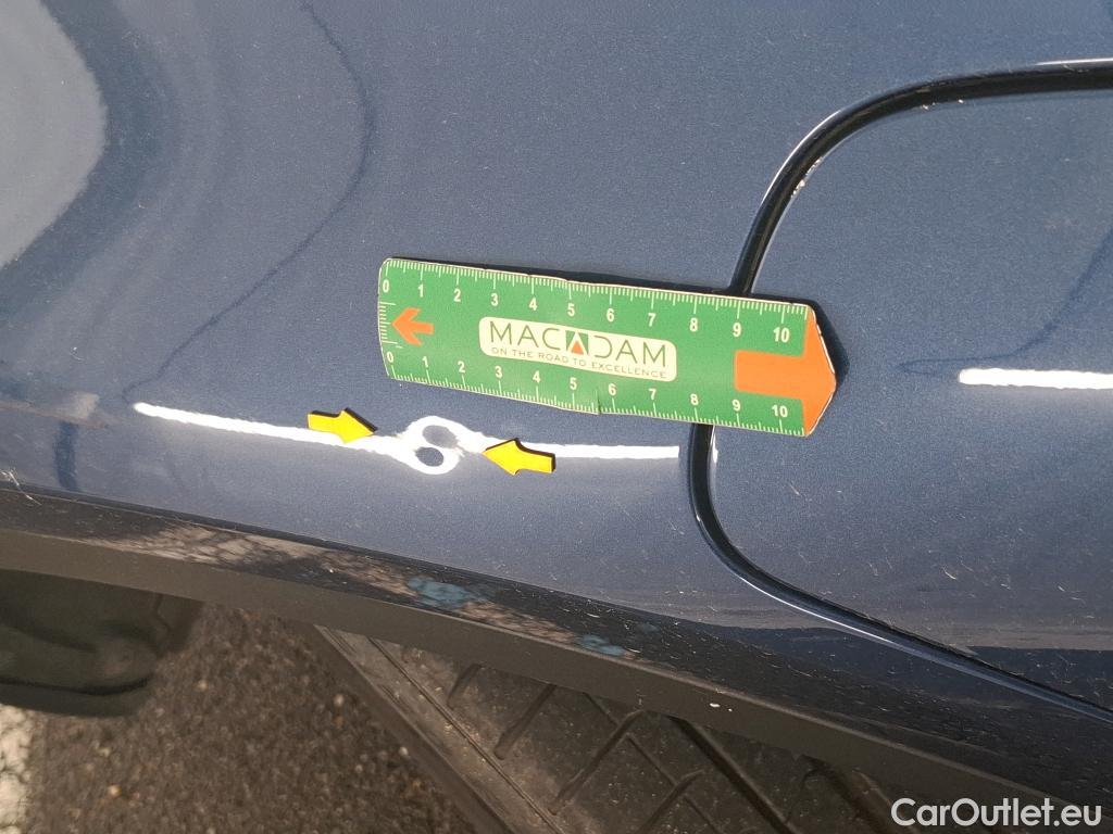  Bmw  X2 Série  xDrive 25 e Business Design 1.5 220CV BVA6 E6d #27