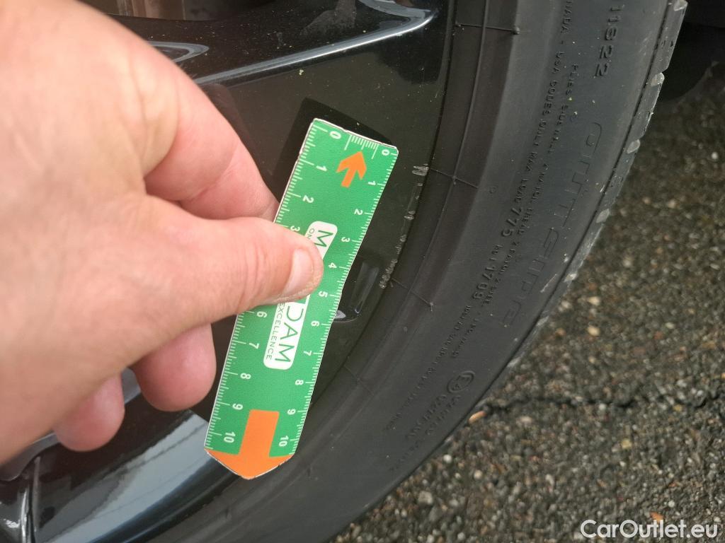  Bmw  X2 Série  xDrive 25 e Business Design 1.5 220CV BVA6 E6d #10