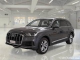 Q7