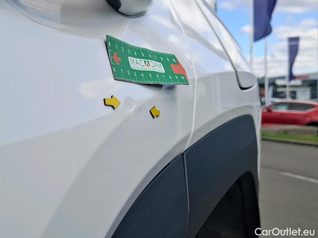  Hyundai  Tucson HYUNDAI  / 2020 / 5P / SUV 1.6 HYBRID 230 CREATIVE #2