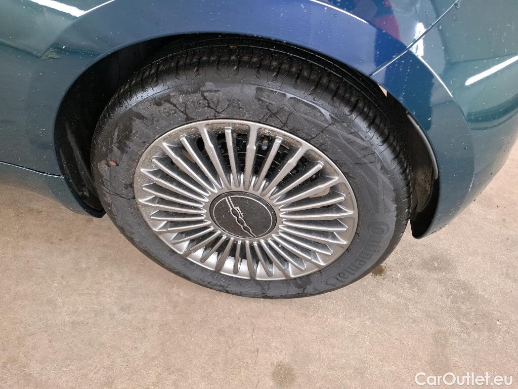  Fiat  500  e Icone 42kWh BVA #2