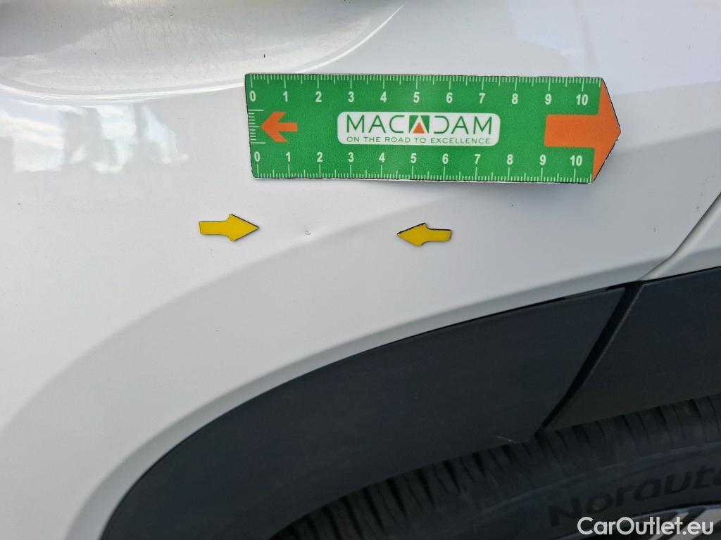  Hyundai  Tucson HYUNDAI  / 2020 / 5P / SUV 1.6 HYBRID 230 CREATIVE #4