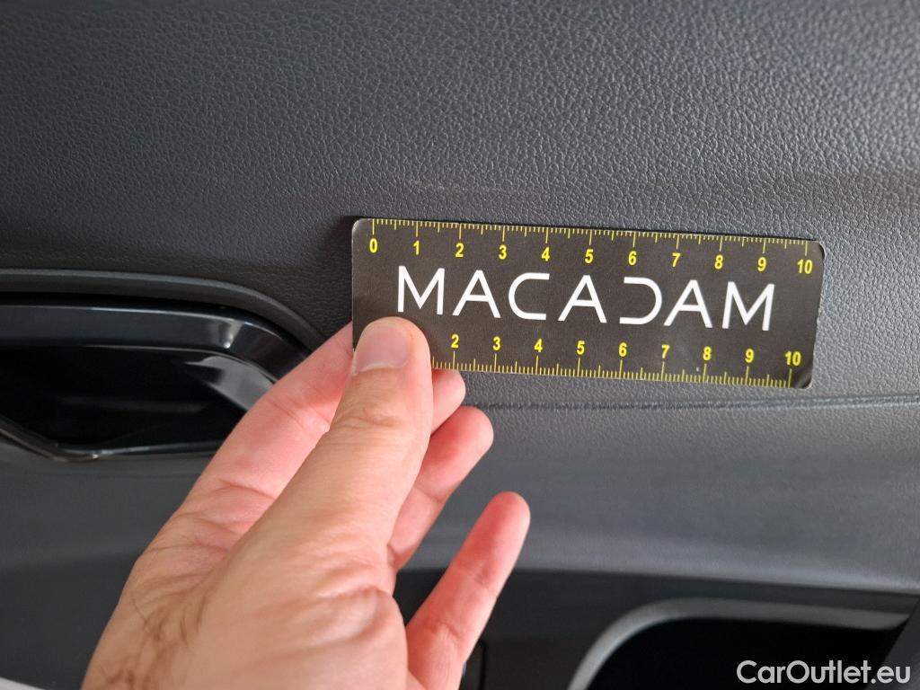  Hyundai  Bayon HYUNDAI  / 2021 / 5P / SUV 1.0 T-GDI 100 HYBRID 48V INTUITIVE #9