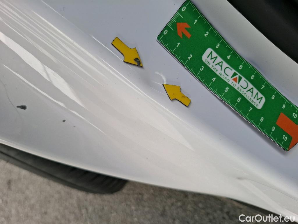  Hyundai  Tucson HYUNDAI  / 2020 / 5P / SUV 1.6 HYBRID 230 CREATIVE #10