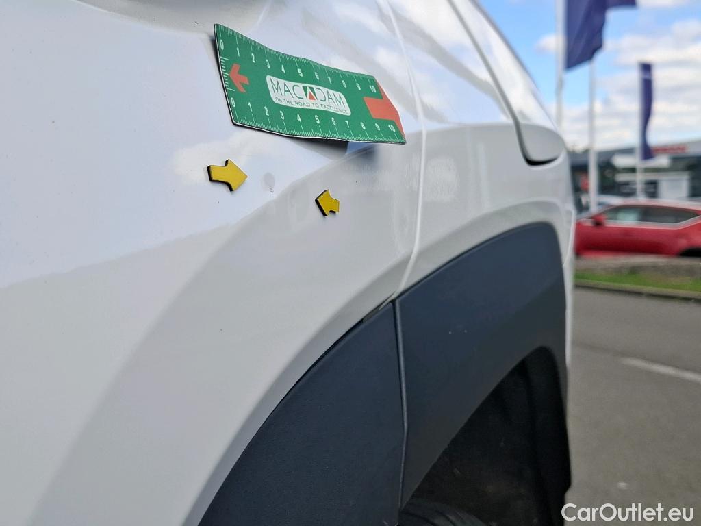  Hyundai  Tucson HYUNDAI  / 2020 / 5P / SUV 1.6 HYBRID 230 CREATIVE #3