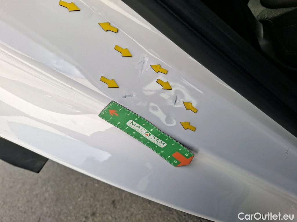  Hyundai  Tucson HYUNDAI  / 2020 / 5P / SUV 1.6 HYBRID 230 CREATIVE #7