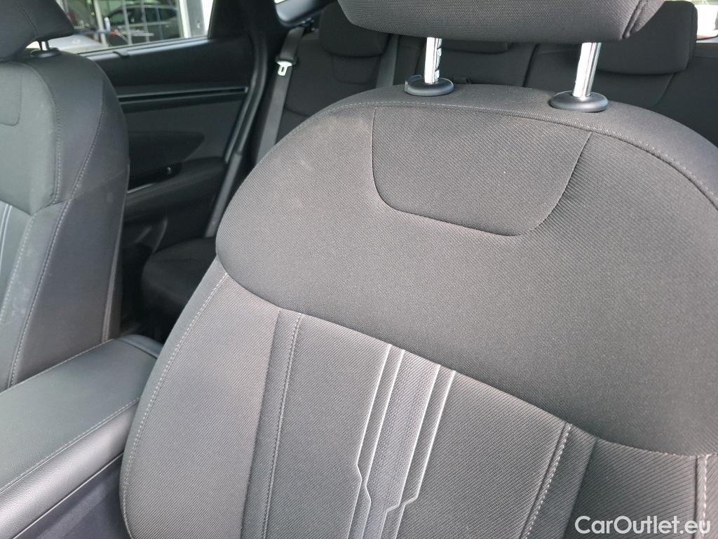  Hyundai  Tucson HYUNDAI  / 2020 / 5P / SUV 1.6 HYBRID 230 CREATIVE #13