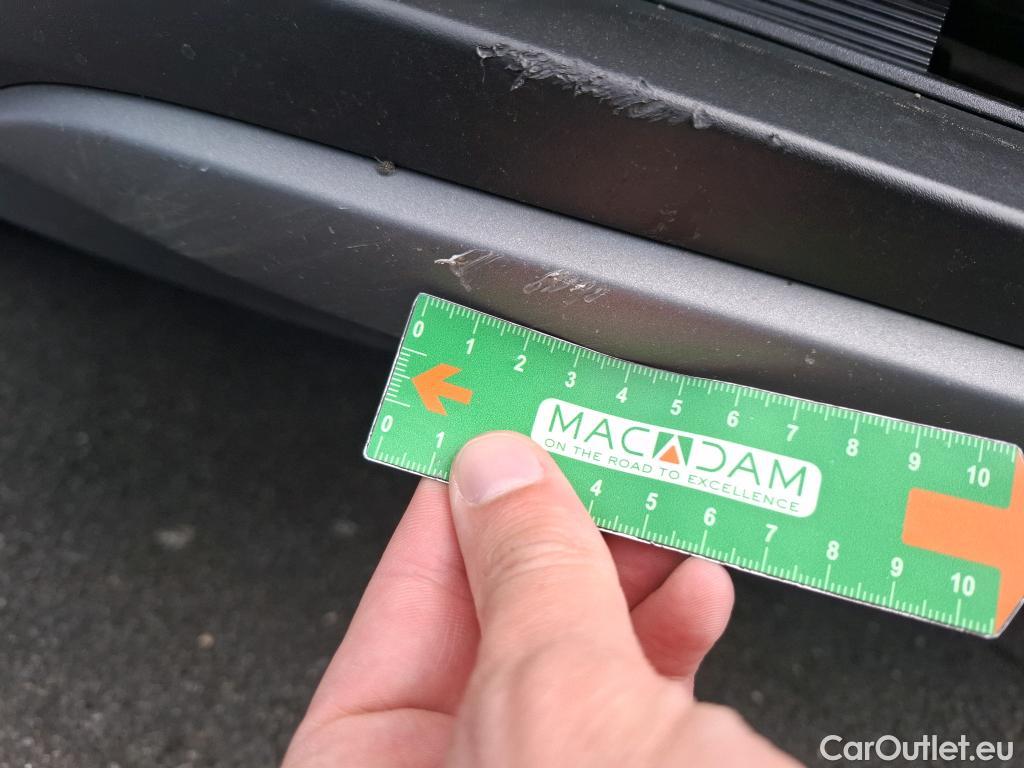  Hyundai  Tucson HYUNDAI  / 2020 / 5P / SUV 1.6 HYBRID 230 CREATIVE #24