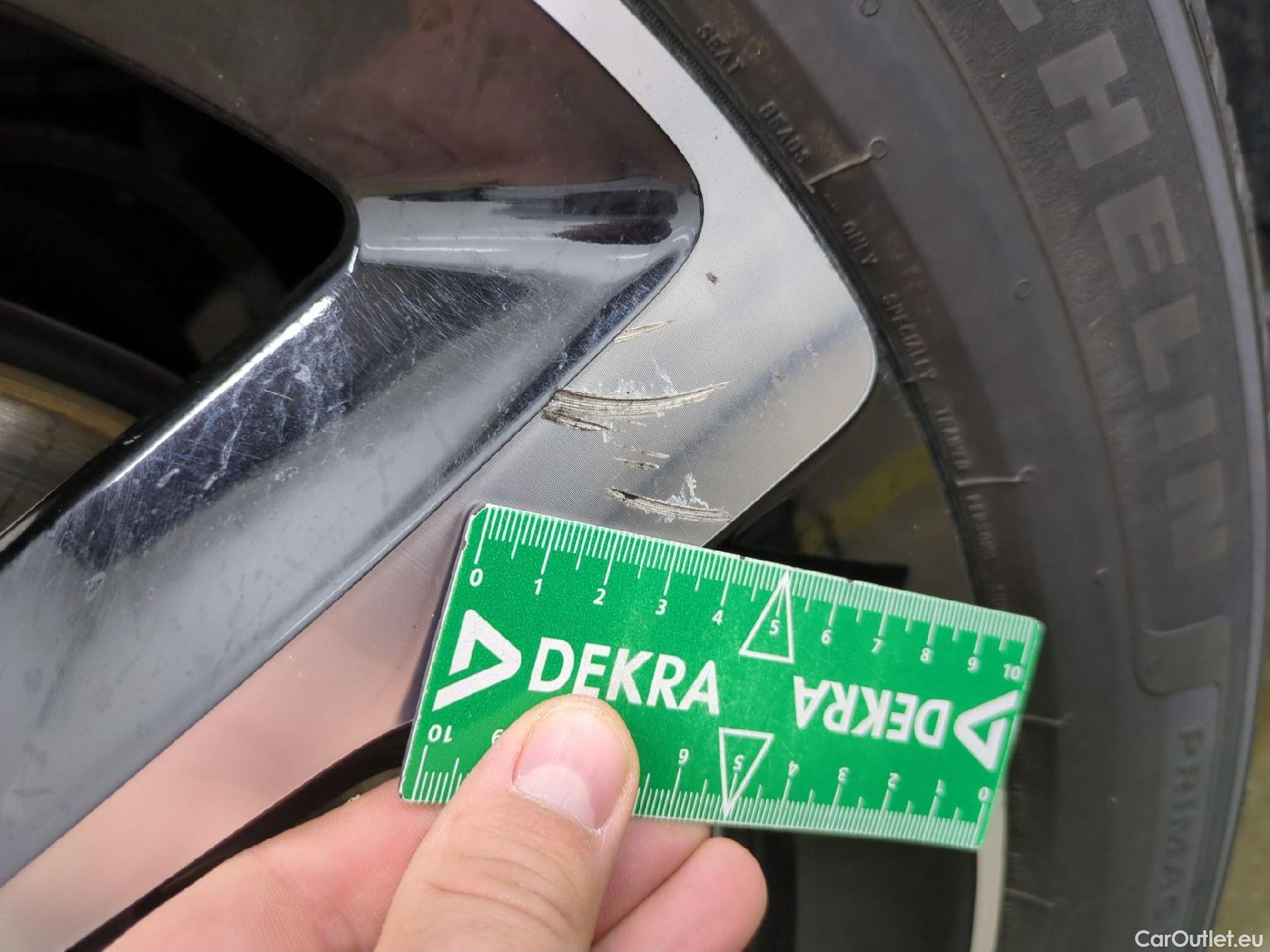  Citroen  C5 CITROEN  Aircross / 2018 / 5P / SUV Hybrid 225 ë-EAT8 Business #18