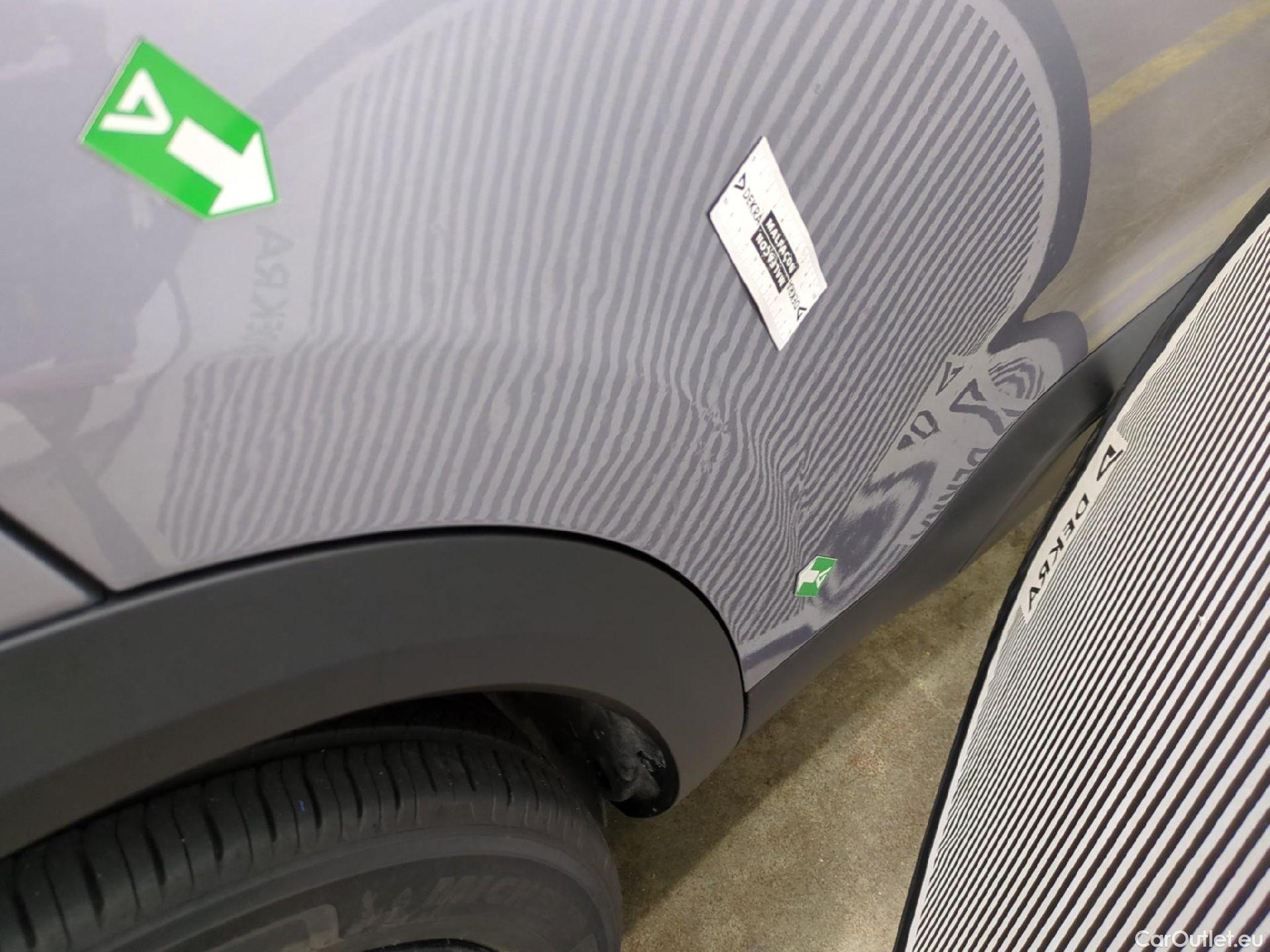  Citroen  C5 CITROEN  Aircross / 2018 / 5P / SUV Hybrid 225 ë-EAT8 Business #26