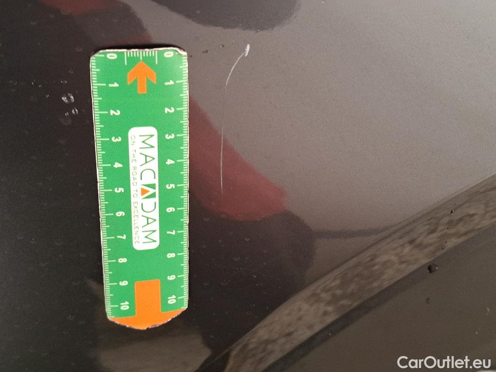  Mazda  CX-30 MAZDA  / 2019 / 5P / Crossover 2.0L Skyactiv-X M Hybrid Exclusive BVA6 #39