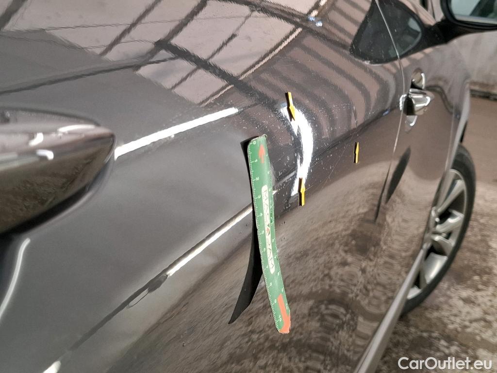  Mazda  CX-30 MAZDA  / 2019 / 5P / Crossover 2.0L Skyactiv-X M Hybrid Exclusive BVA6 #22