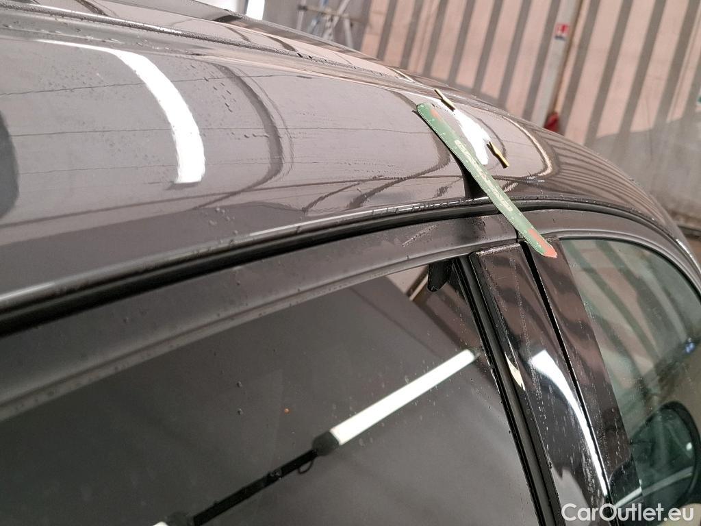  Mazda  CX-30 MAZDA  / 2019 / 5P / Crossover 2.0L Skyactiv-X M Hybrid Exclusive BVA6 #31