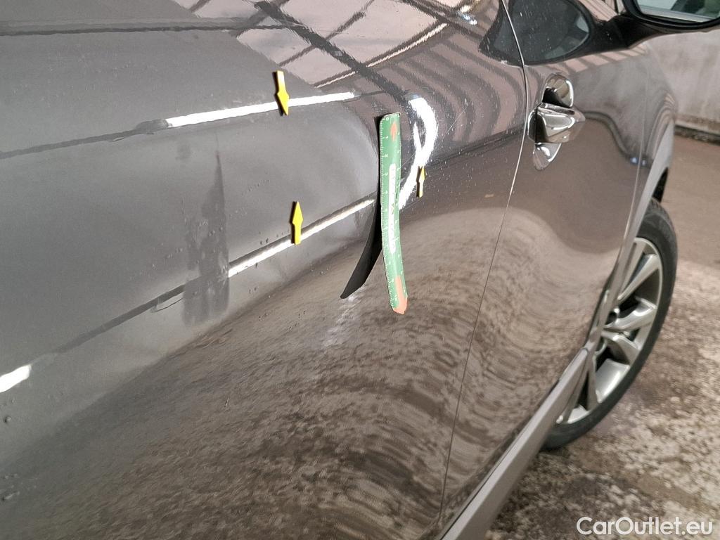  Mazda  CX-30 MAZDA  / 2019 / 5P / Crossover 2.0L Skyactiv-X M Hybrid Exclusive BVA6 #23