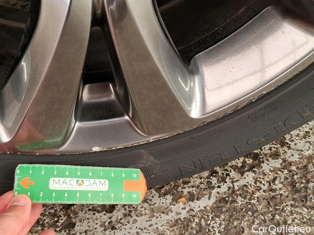  Mazda  CX-30 MAZDA  / 2019 / 5P / Crossover 2.0L Skyactiv-X M Hybrid Exclusive BVA6 #14