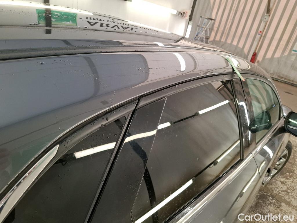  Mazda  CX-30 MAZDA  / 2019 / 5P / Crossover 2.0L Skyactiv-X M Hybrid Exclusive BVA6 #29