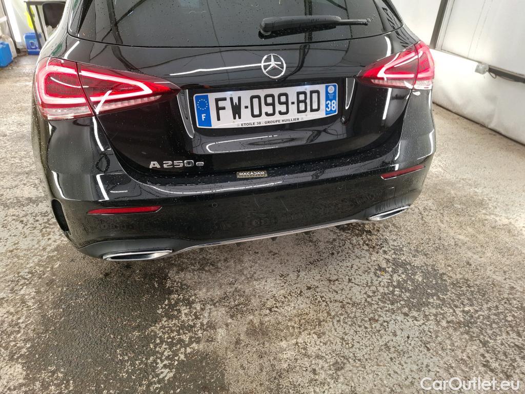  Mercedes  A-Klasse MERCEDES-BENZ Classe A Compact / 2018 / 5P / Berline A 250 e AMG Line 8G-DCT #18