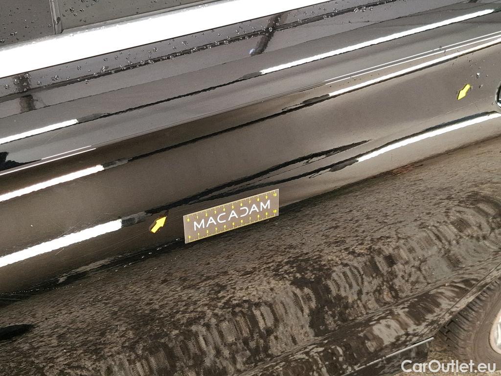  Mercedes  A-Klasse MERCEDES-BENZ Classe A Compact / 2018 / 5P / Berline A 250 e AMG Line 8G-DCT #11