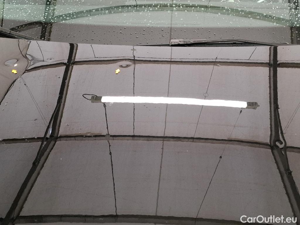  Mercedes  A-Klasse MERCEDES-BENZ Classe A Compact / 2018 / 5P / Berline A 250 e AMG Line 8G-DCT #6