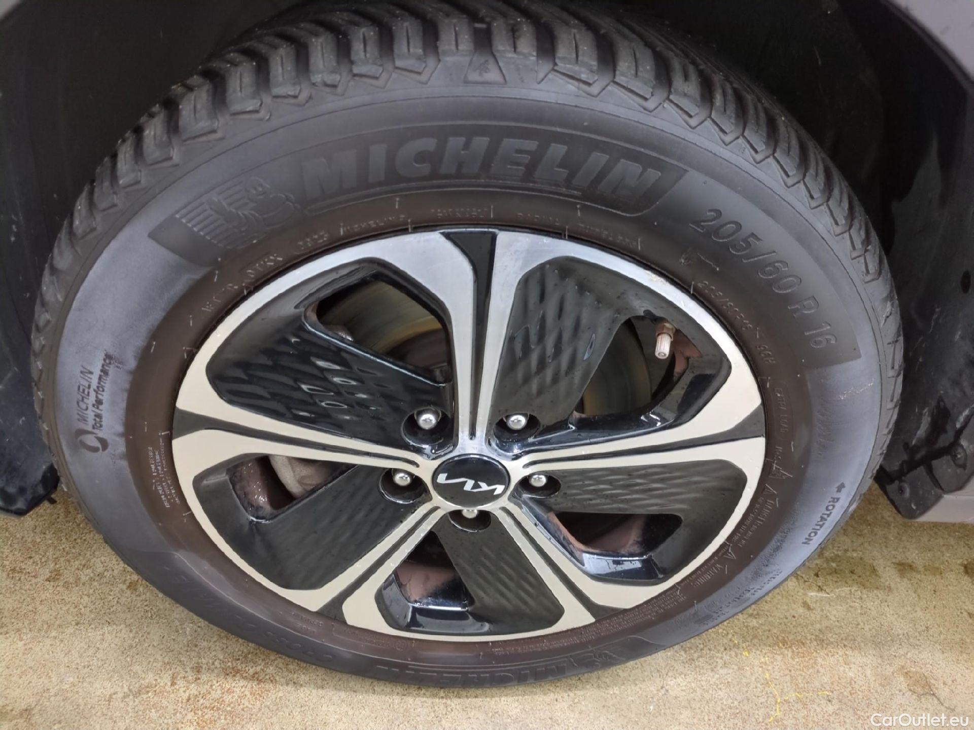  KIA  XCeed  Plug-in Hybrid Active 1.6 140CV BVA6 E6d #7