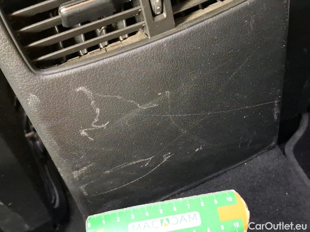  Mazda  CX-30 MAZDA  / 2019 / 5P / Crossover 2.0L Skyactiv-X M Hybrid Exclusive BVA6 #20