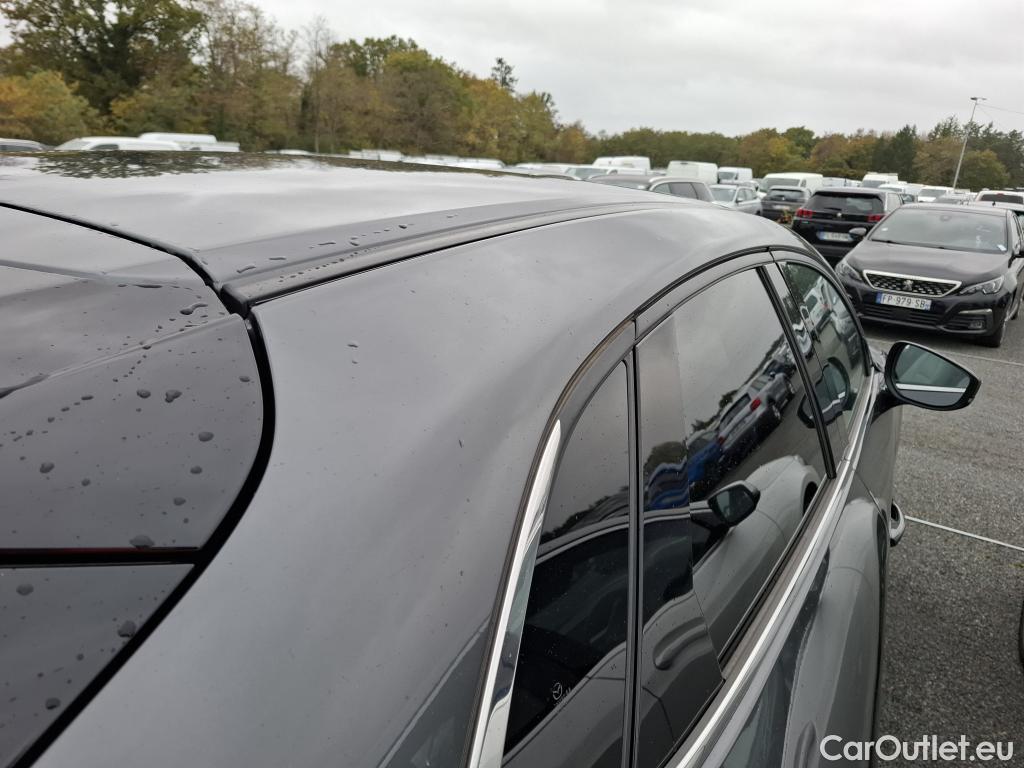  Mazda  CX-30 MAZDA  / 2019 / 5P / Crossover 2.0L Skyactiv-X M Hybrid Exclusive BVA6 #32