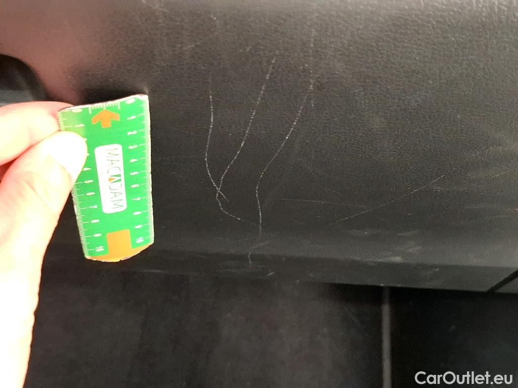  Mazda  CX-30 MAZDA  / 2019 / 5P / Crossover 2.0L Skyactiv-X M Hybrid Exclusive BVA6 #7